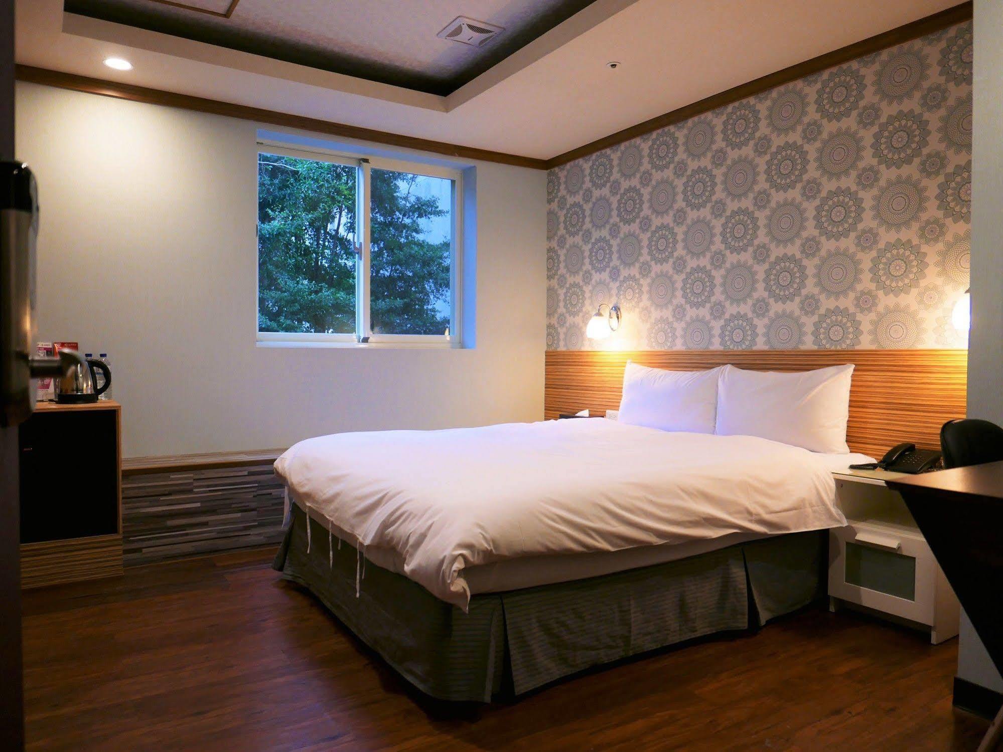 泊居旅店 Oursinn Hotel Taipéi Exterior foto